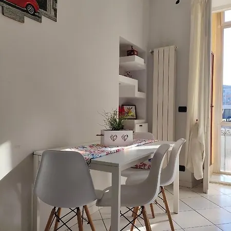 Splendido Vicino Al Cuore Di Lägenhet *